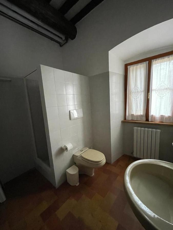 Casa Dei Lecci Apartment Foligno Luaran gambar