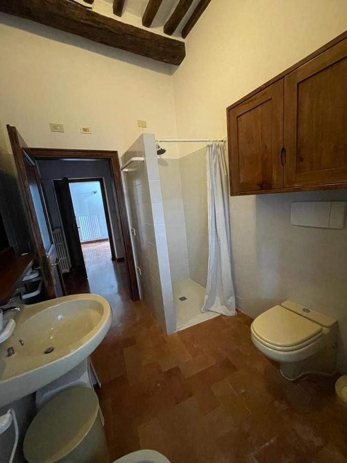 Casa Dei Lecci Apartment Foligno Luaran gambar