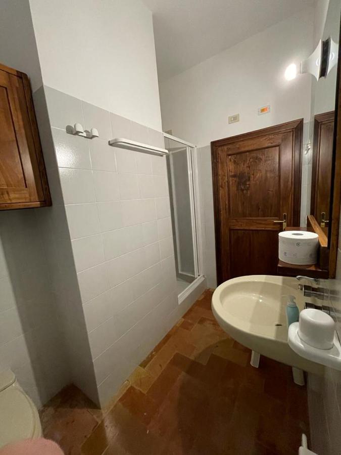 Casa Dei Lecci Apartment Foligno Luaran gambar