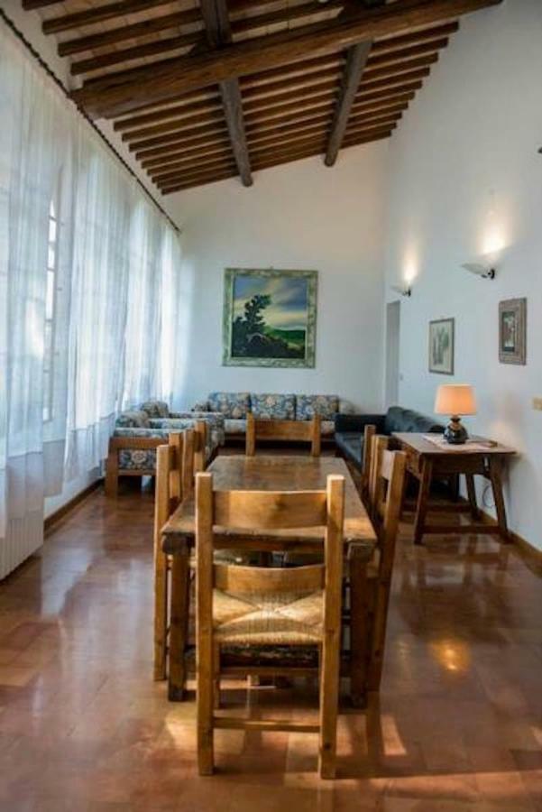 Casa Dei Lecci Apartment Foligno Luaran gambar
